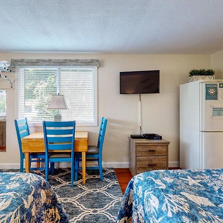 The Holiday House Condominiums 웰즈 외부 사진